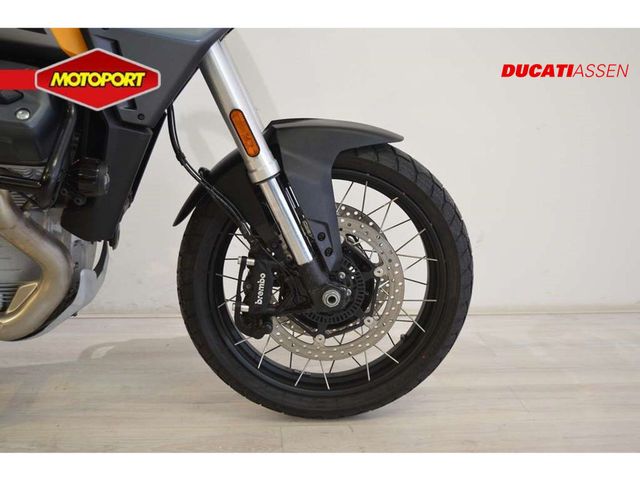moto-guzzi - stelvio