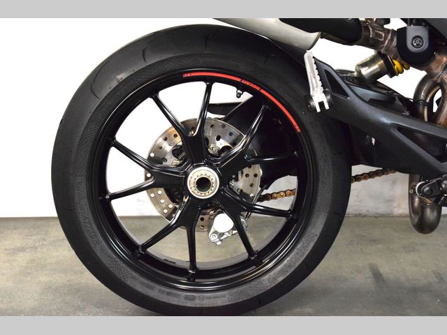 ducati - 796-monster