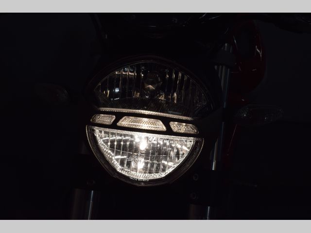 ducati - 796-monster