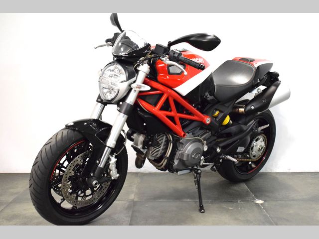 ducati - 796-monster