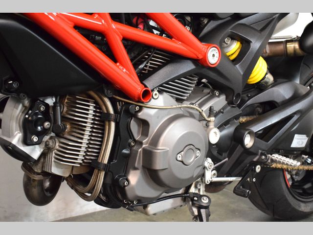 ducati - 796-monster