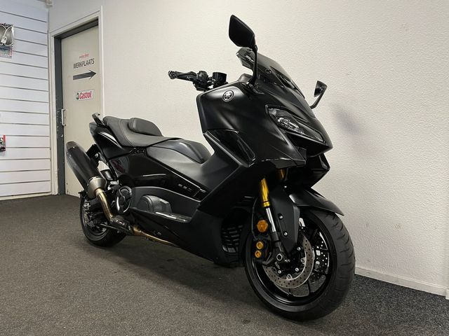 yamaha - tmax-tech-max-560