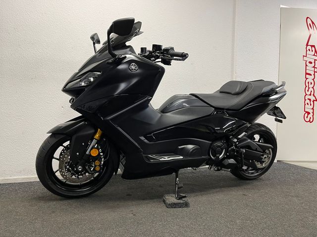 yamaha - tmax-tech-max-560