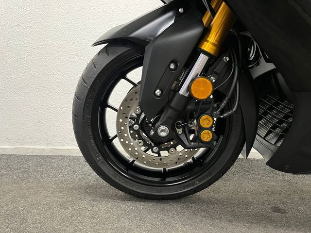 yamaha - tmax-tech-max-560