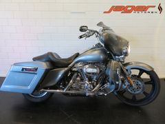 HARLEY-DAVIDSON ELECTRA GLIDE ULTRA SCREAMIN EAGLE CVO FLHTCUSE