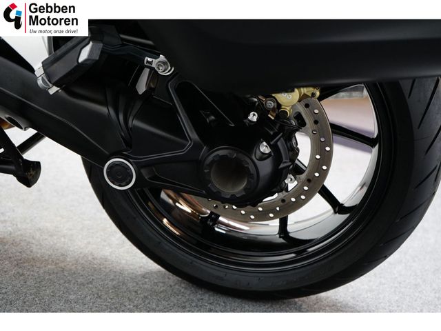 bmw - r-1250-rt