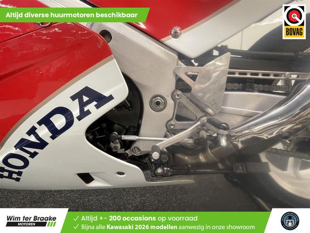 honda - vfr-750-r