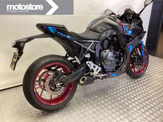 suzuki - gsx-8r