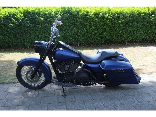 harley-davidson - road-king