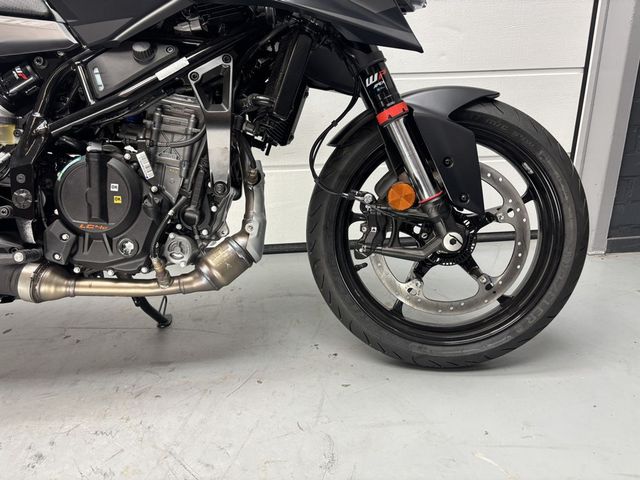 ktm - 125-duke