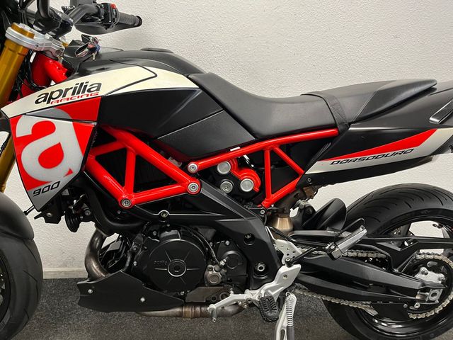 aprilia - dorsoduro-900