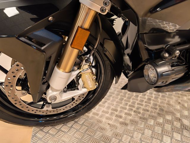 bmw - r-1250-rt