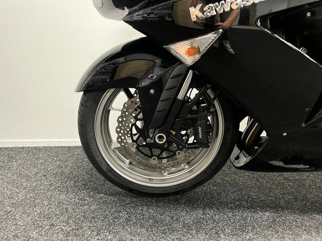 kawasaki - zzr-1400-abs