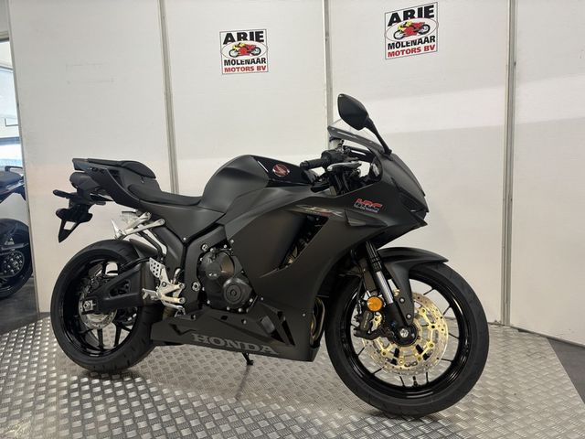 honda - cbr-600-rr