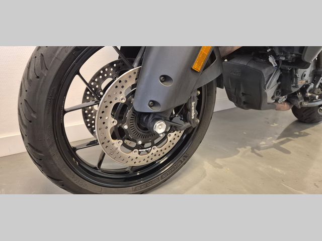 ktm - 1290-super-adventure-s