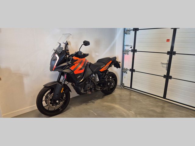 ktm - 1290-super-adventure-s