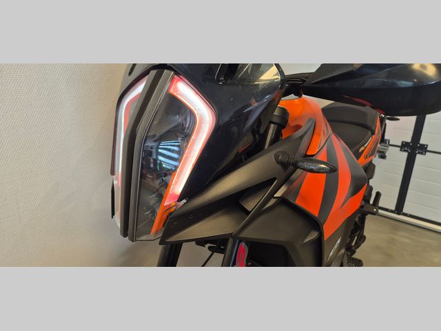 ktm - 1290-super-adventure-s
