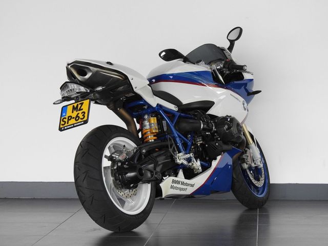 bmw - hp-2-sport