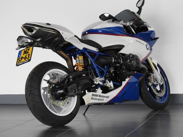 bmw - hp-2