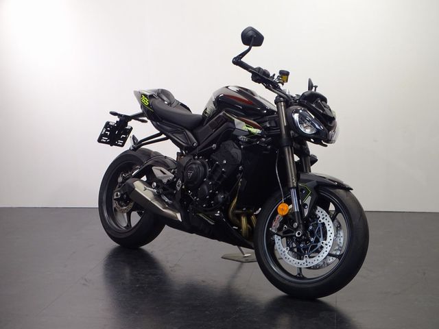 triumph - street-triple-rs
