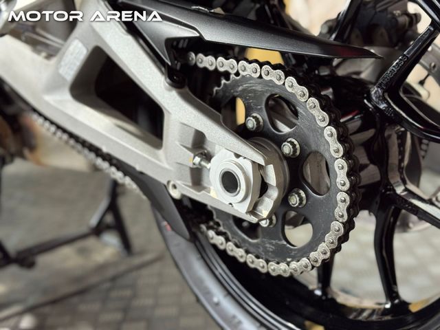 ducati - multistrada-v4-s