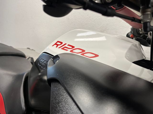 bmw - r-1200-gs-adventure