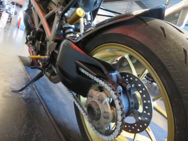 ducati - streetfighter-s-848