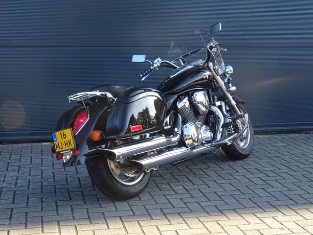 honda - vtx-1800