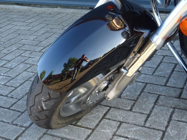 honda - vtx-1800
