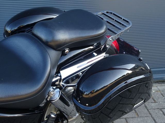 honda - vtx-1800