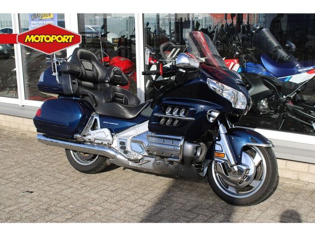 honda - gl-1800-goldwing-abs