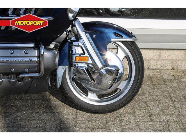 honda - gl-1800-goldwing-abs