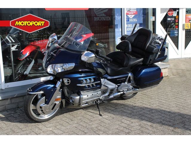 honda - gl-1800-goldwing-abs