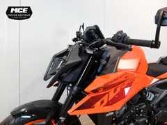 KTM Duke 990 Plus 2025 nieuw – foto 12 van 14
