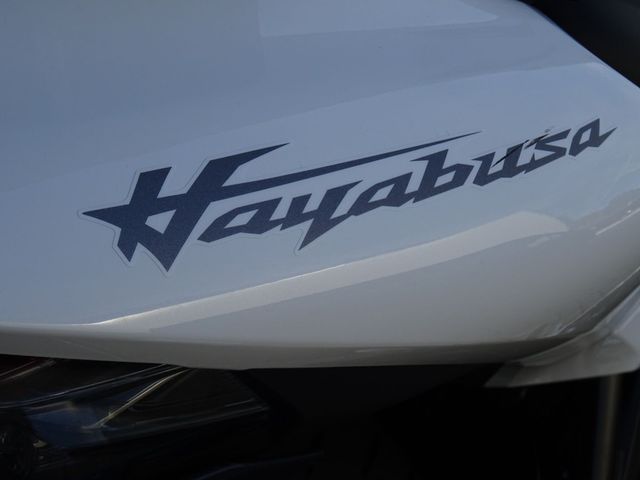 suzuki - gsx-r-1300-hayabusa