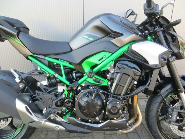 kawasaki - z900-70kw