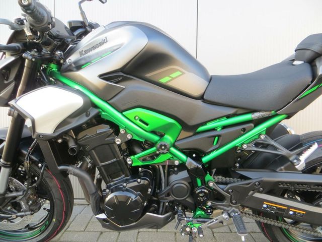kawasaki - z900-70kw