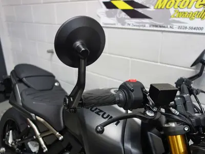SUZUKI GSX-8T – foto 4