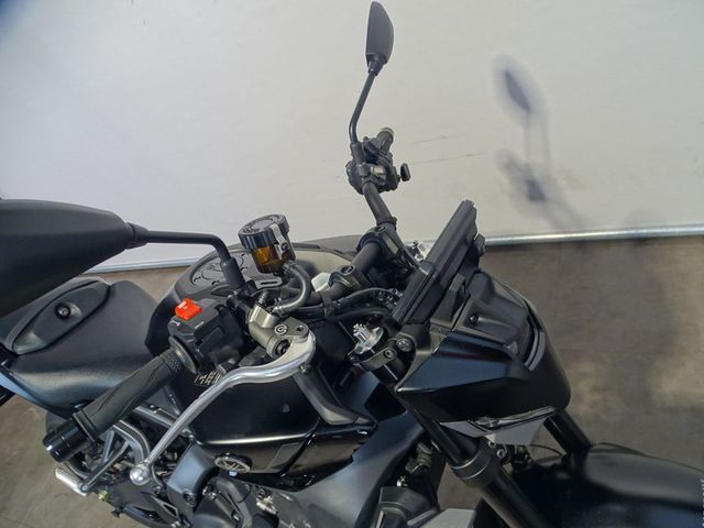 yamaha - mt-09