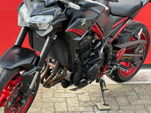 kawasaki - z900-70kw