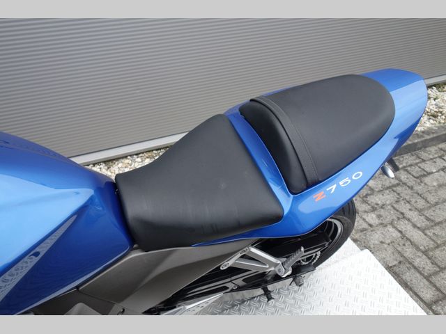 kawasaki - z-750