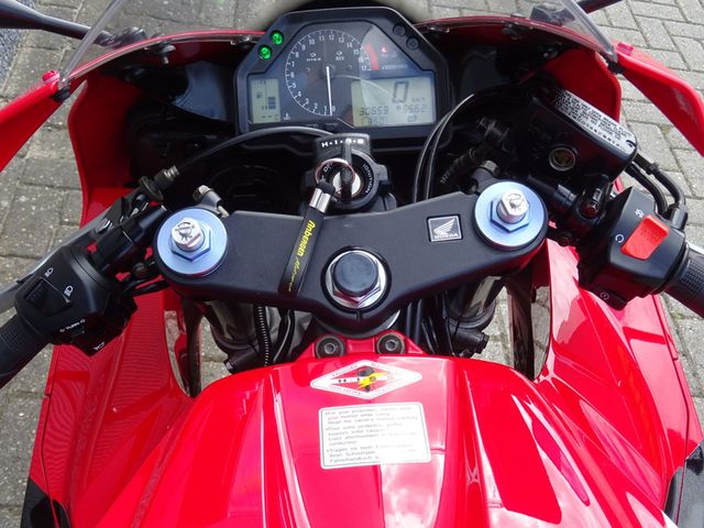 honda - cbr-600-rr