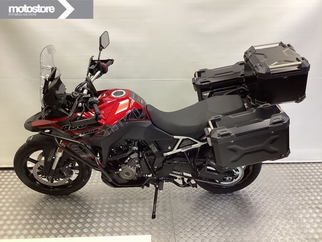 suzuki - v-strom-800