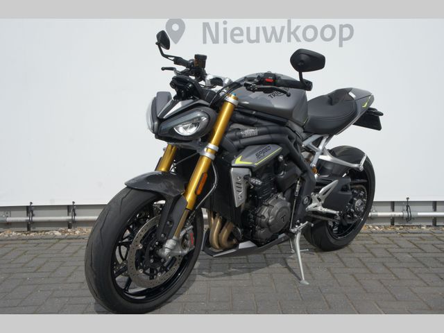 triumph - speed-triple-rs