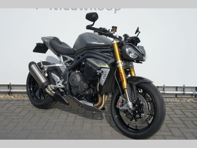 triumph - speed-triple-rs