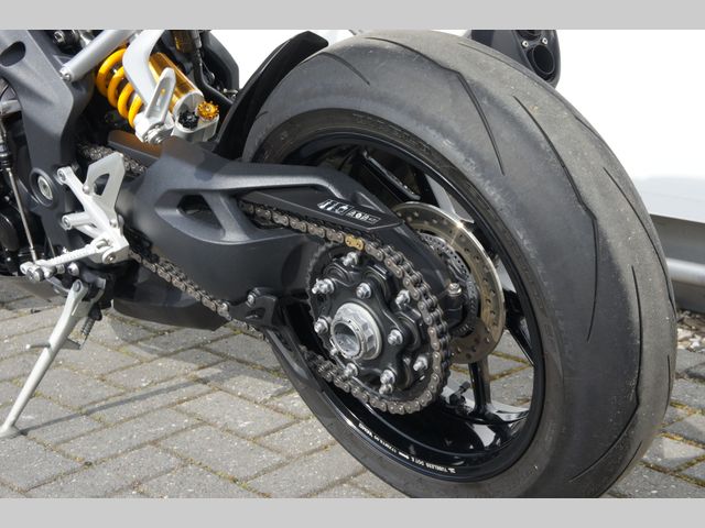 triumph - speed-triple-rs