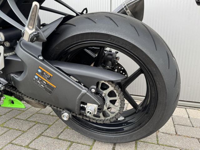 kawasaki - ninja-zx-6r