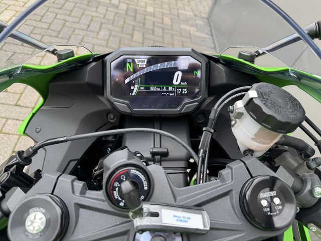 kawasaki - ninja-zx-6r