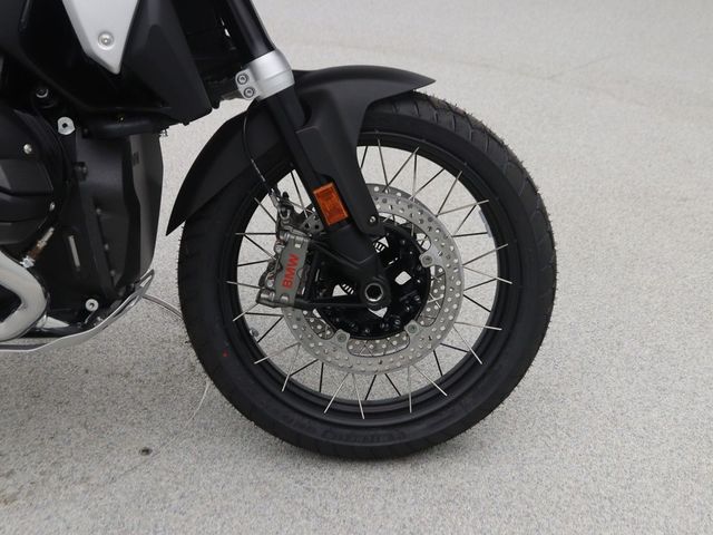bmw - r-1300-gs