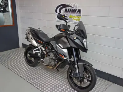 KTM 990 SUPERMOTO – foto 3